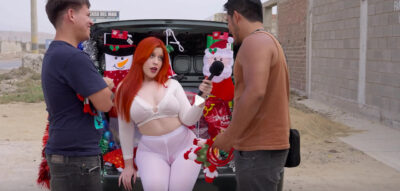 Greta Sweet fucks an enterprising fan for Christmas